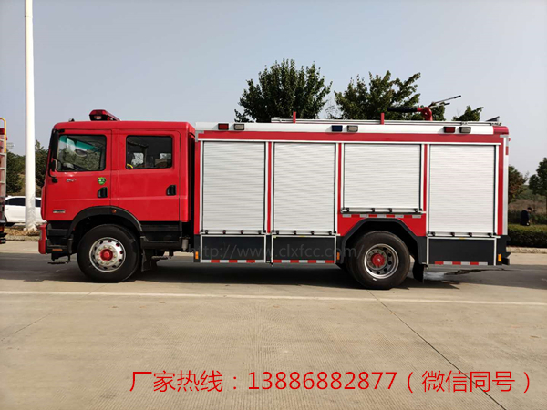 国六7吨东风D9泡沫消防车